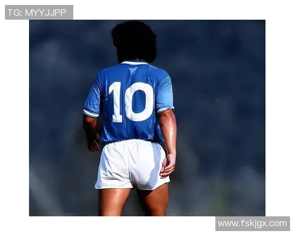 当代足坛最强球星的全面解析与辉煌成就展示 当代足坛最强球星的全面解析与辉煌成就展示